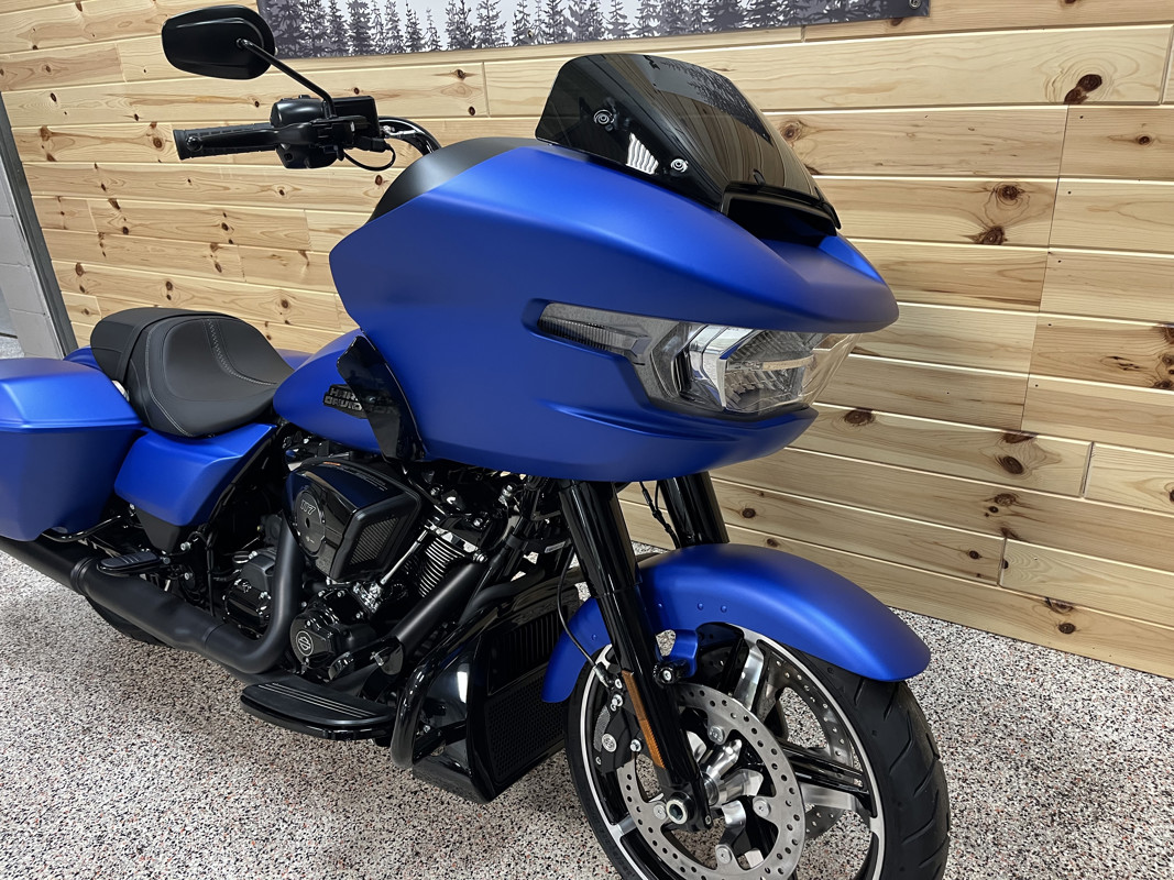 Road Glide®