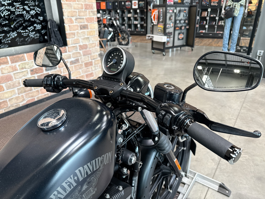 Sportster® Iron 883®