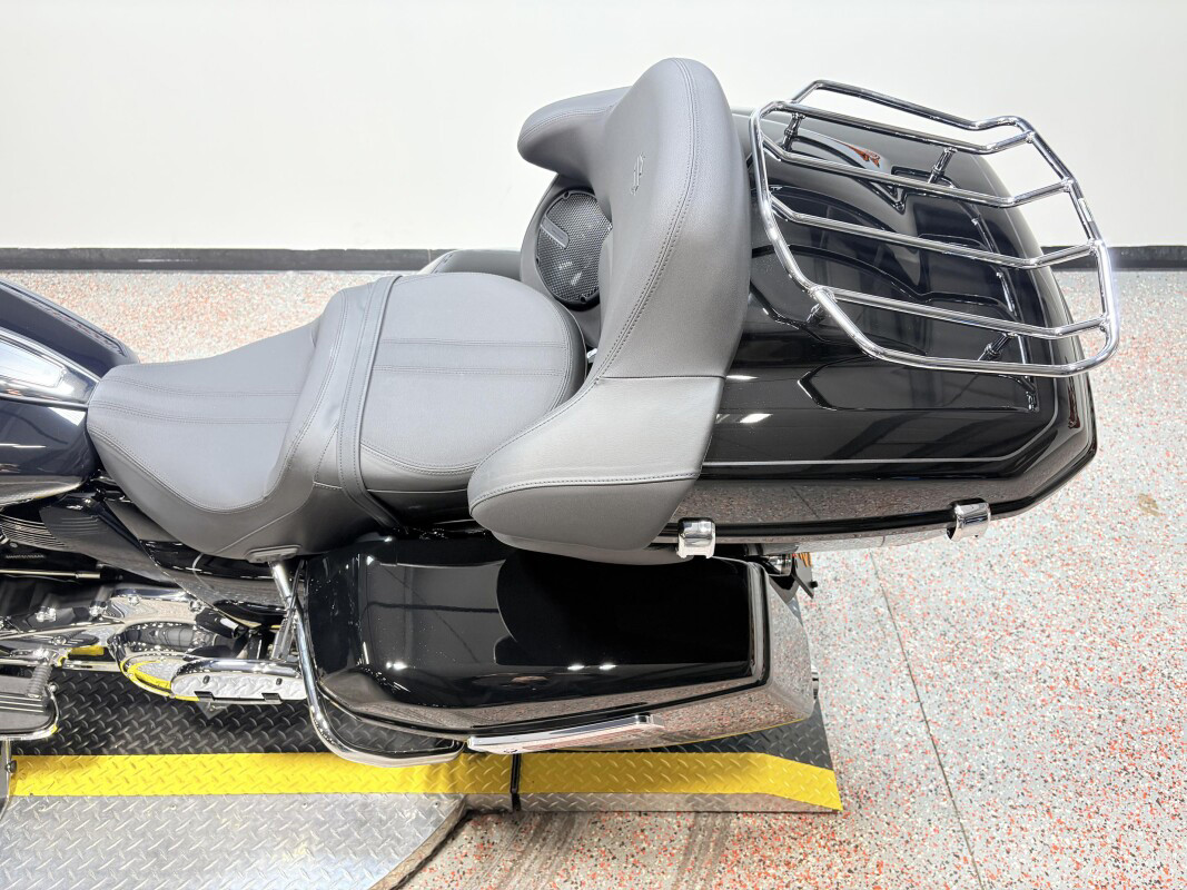 Street Glide® Limited