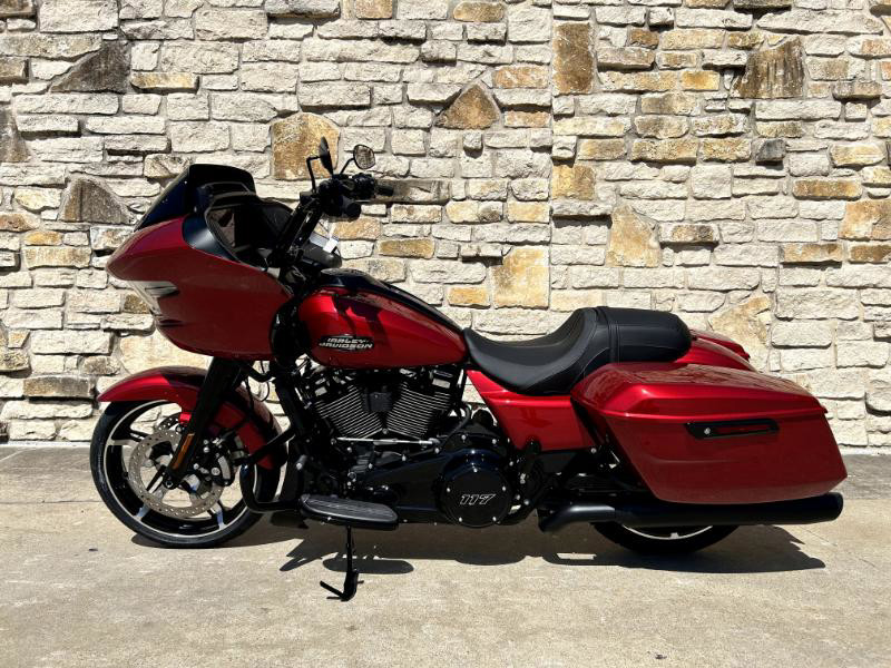 Road Glide®