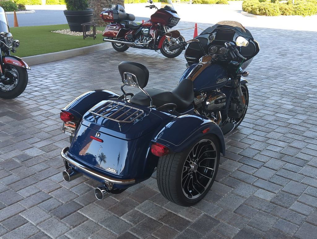 Road Glide® 3