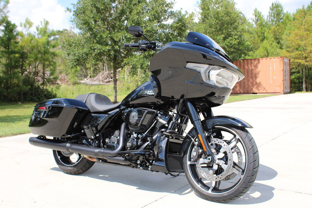 Road Glide®