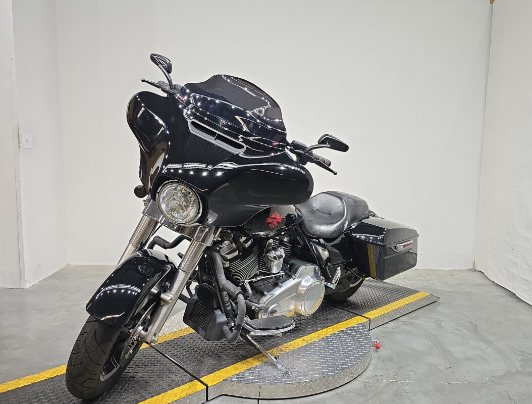 Electra Glide Standard