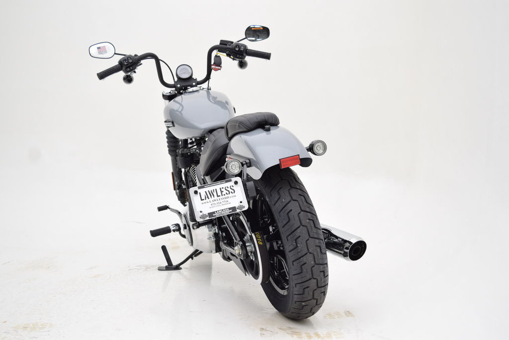 Street Bob®