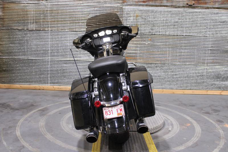 Street Glide®