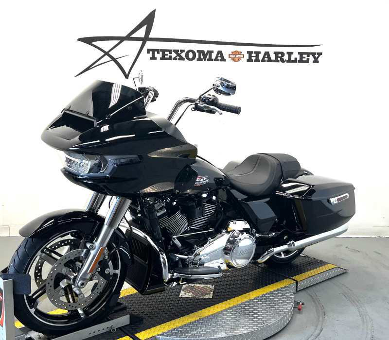 Road Glide®