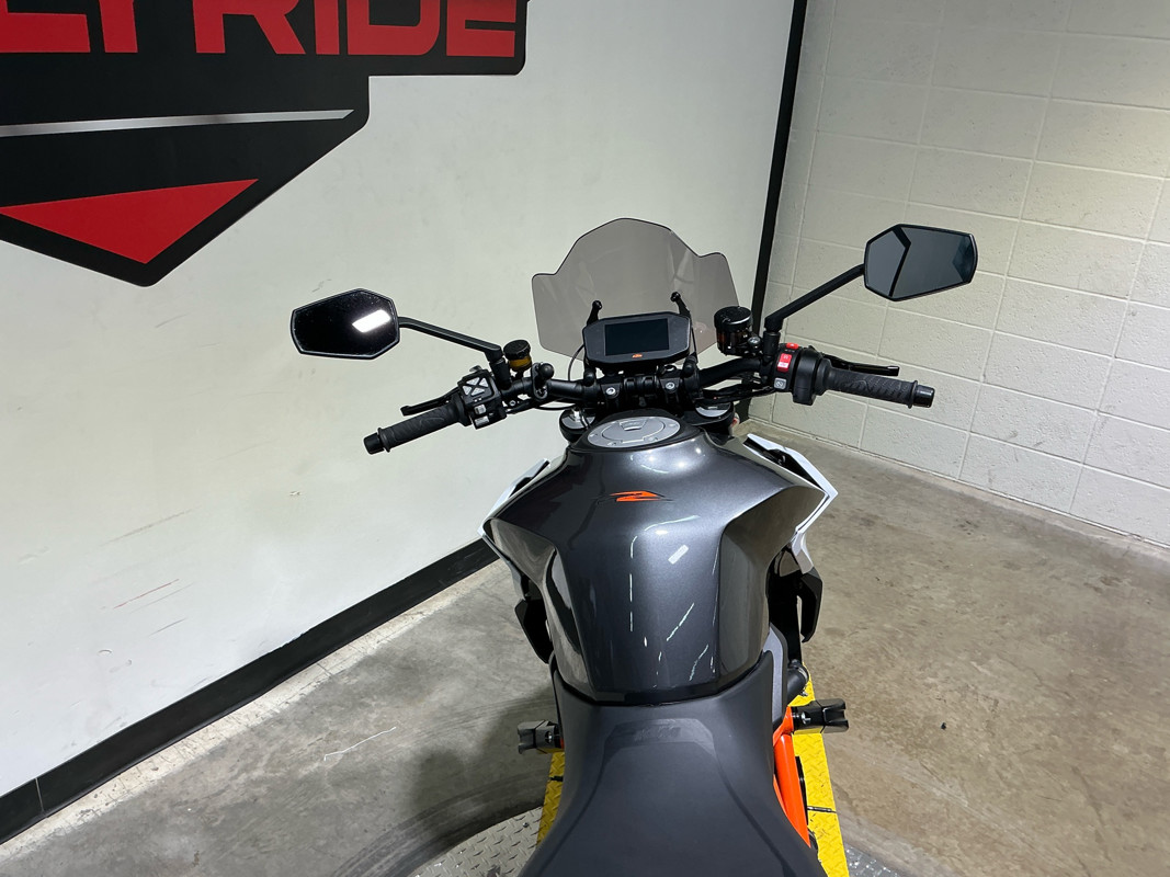1290 Super Duke R