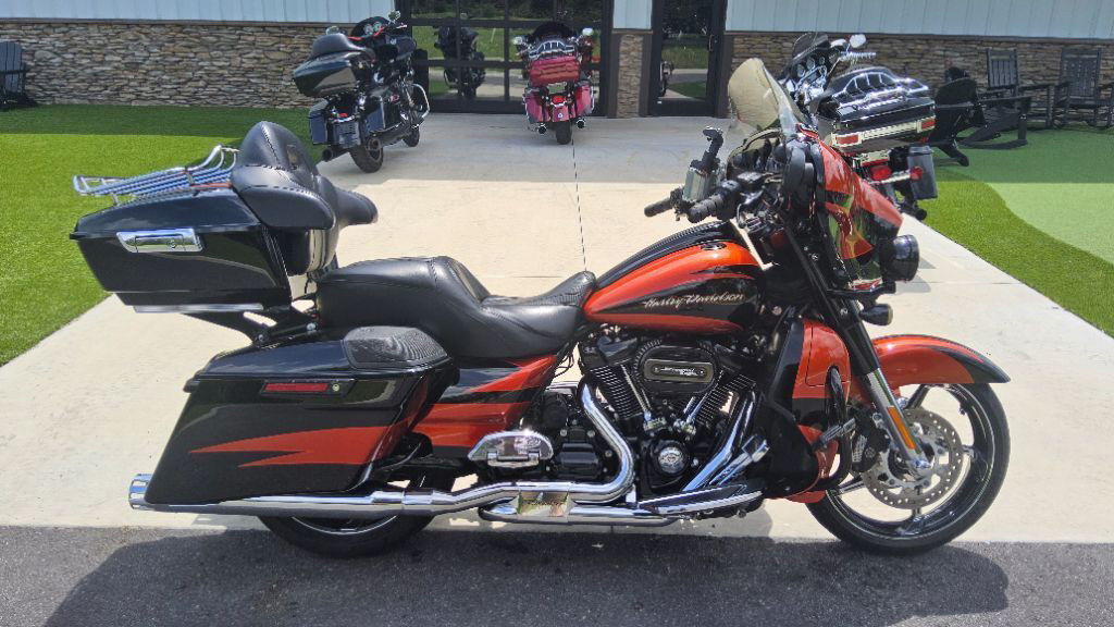 CVO® Street Glide®