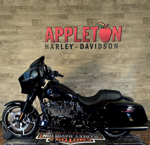 Road Glide®