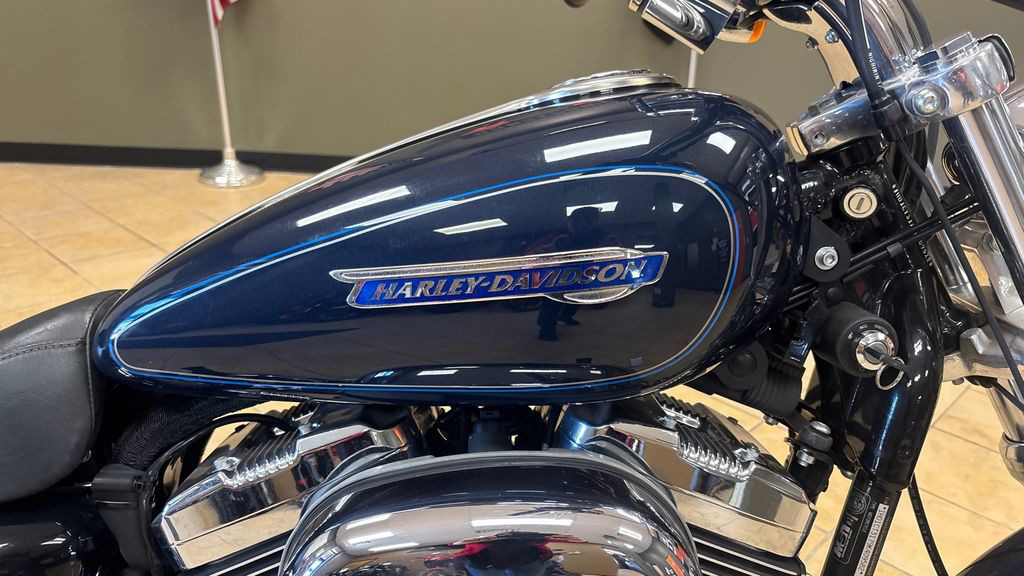 Sportster® 1200 Custom 