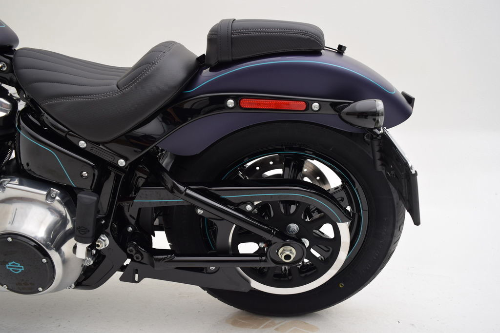 Street Bob®