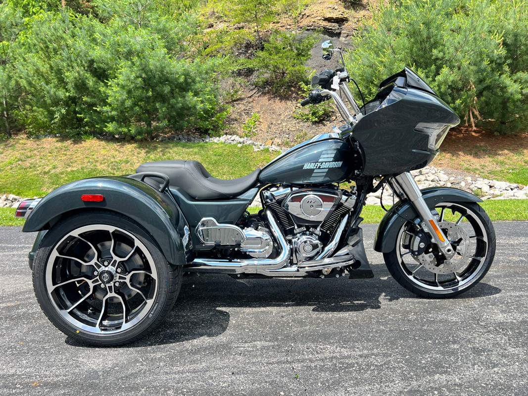 Road Glide® 3