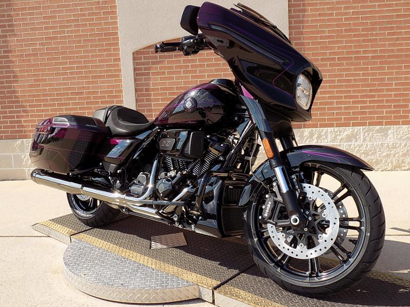 CVO® Street Glide®