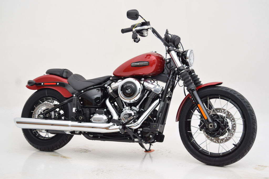 Street Bob®