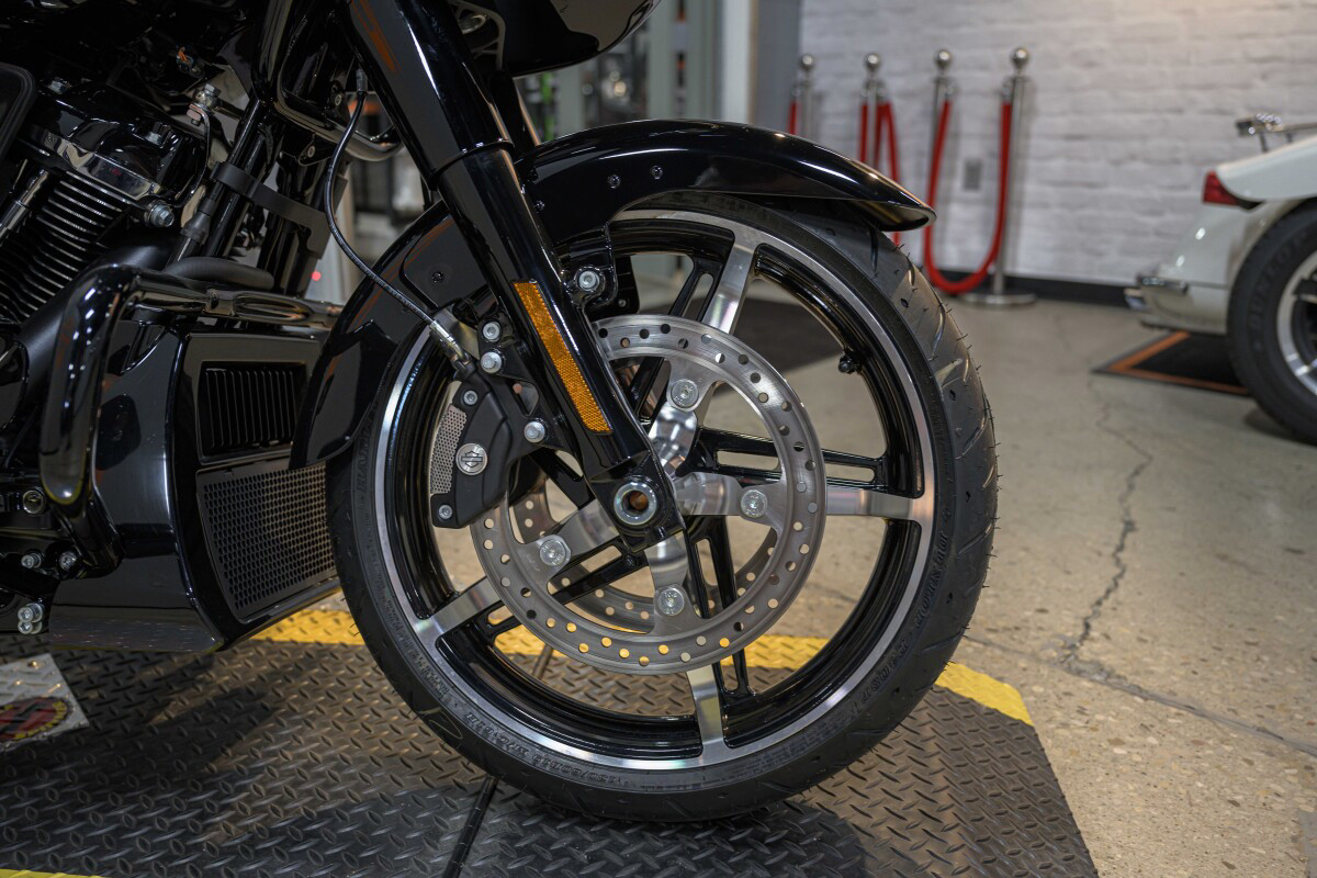 Road Glide®