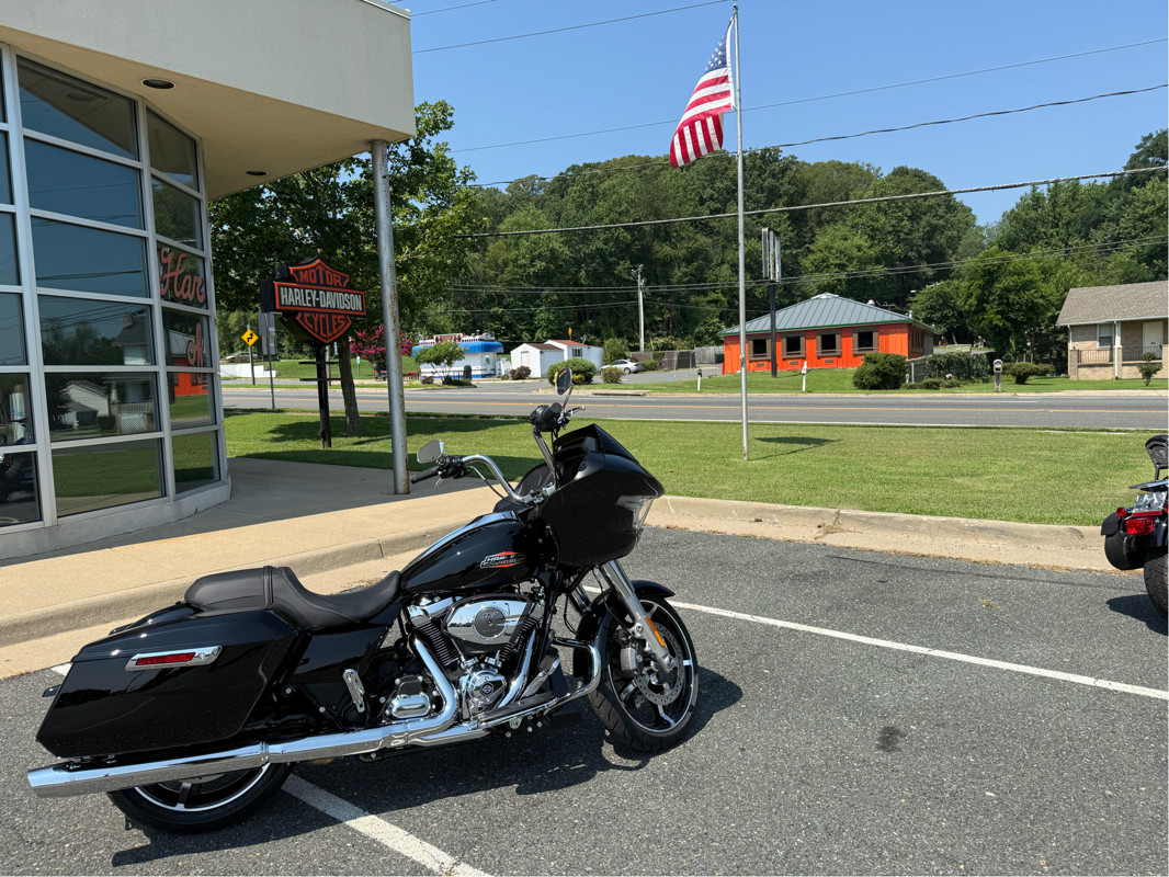 Road Glide®