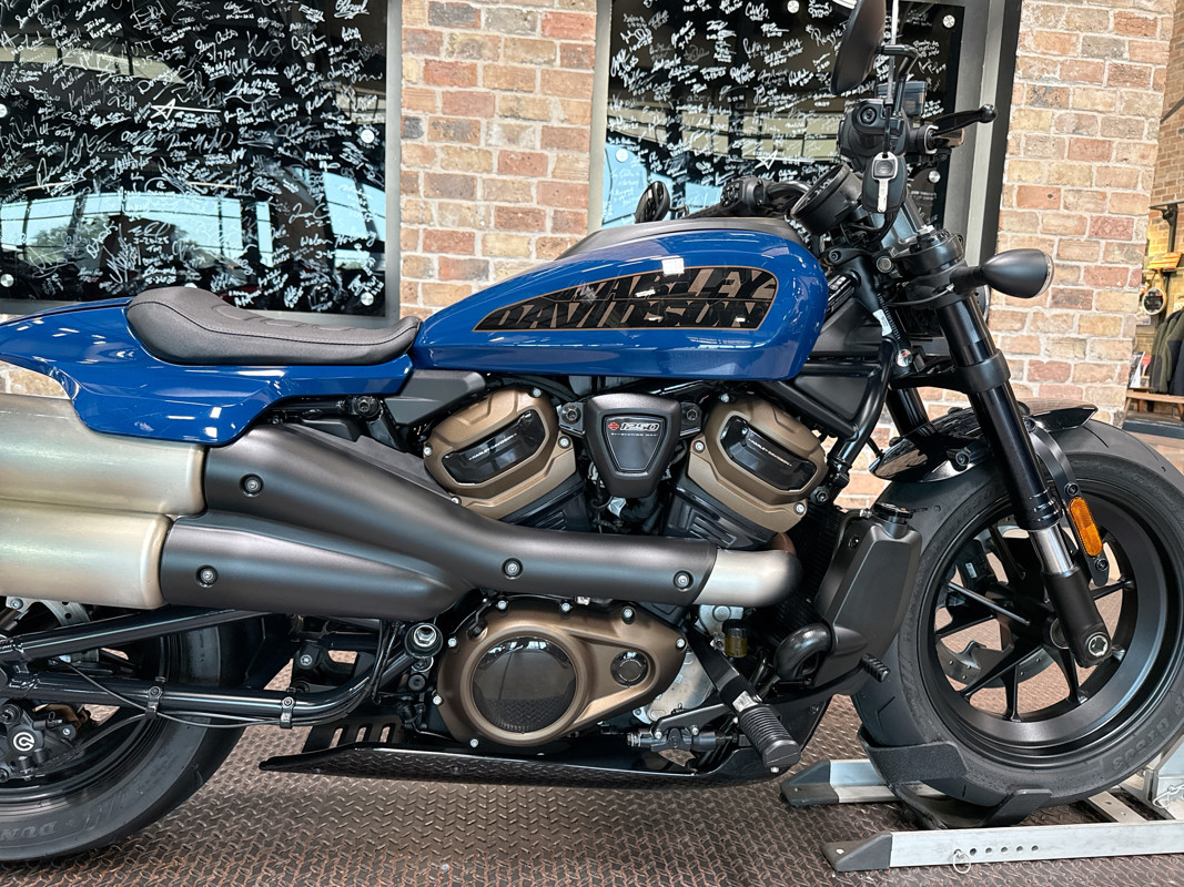 Sportster® S