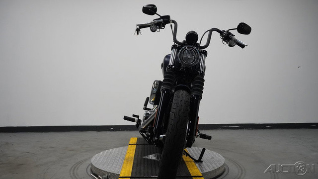 Street Bob®