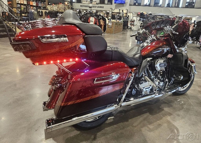 CVO® Electra Glide® Ultra Limited