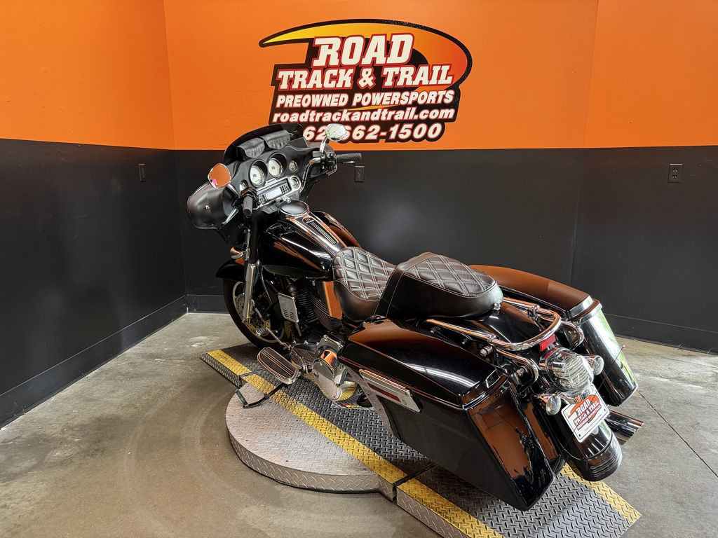 Street Glide®