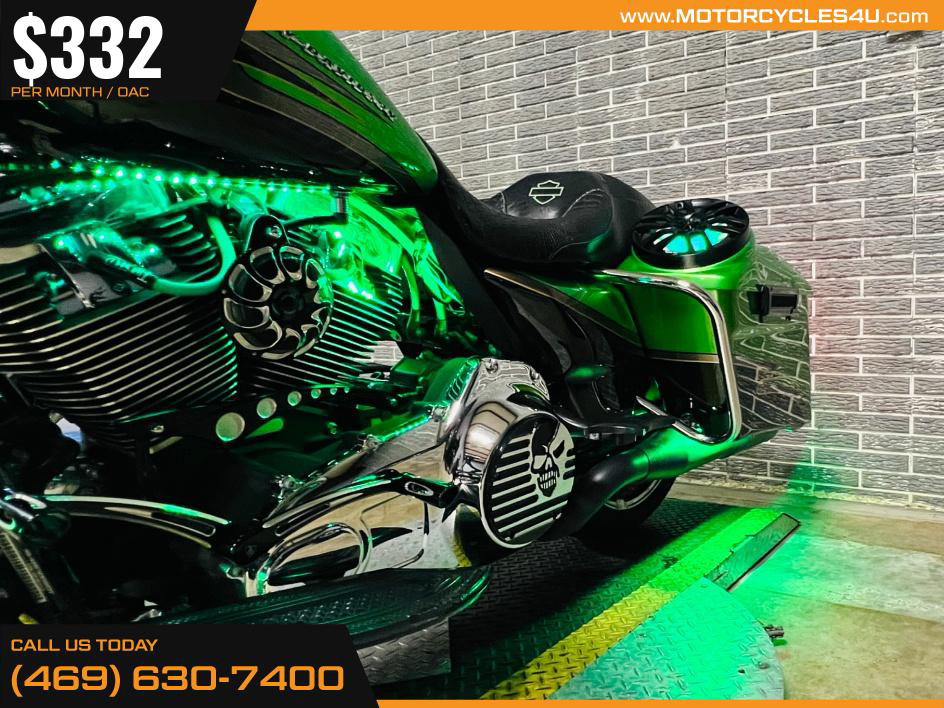 Road Glide®