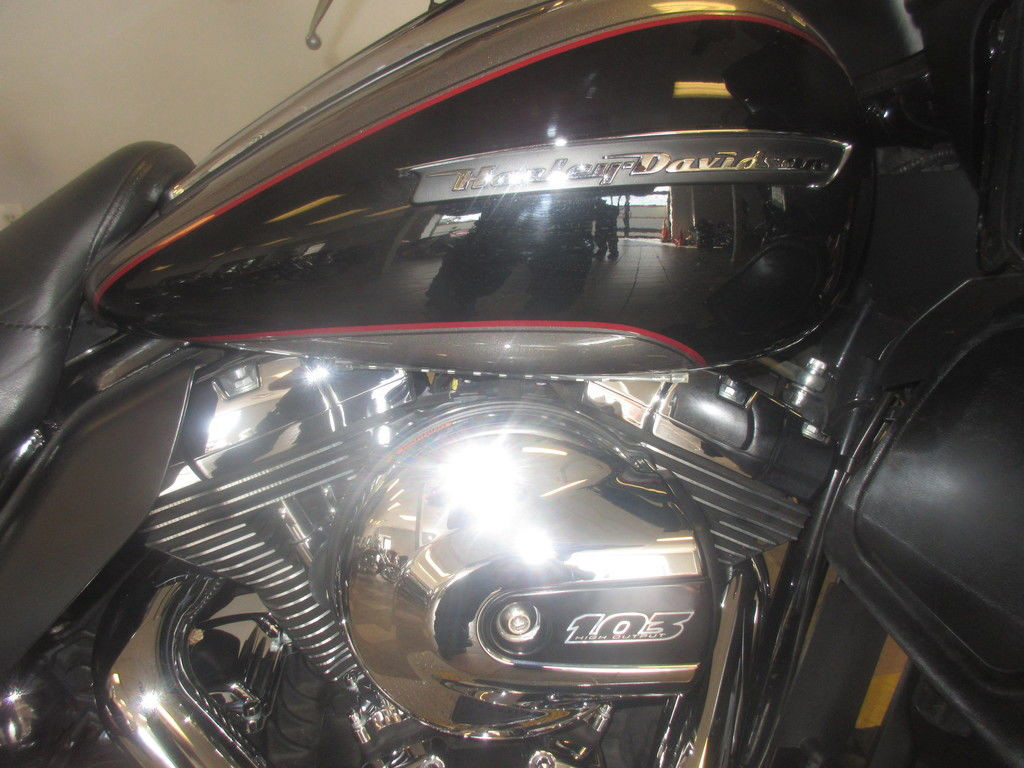 Road Glide® Ultra