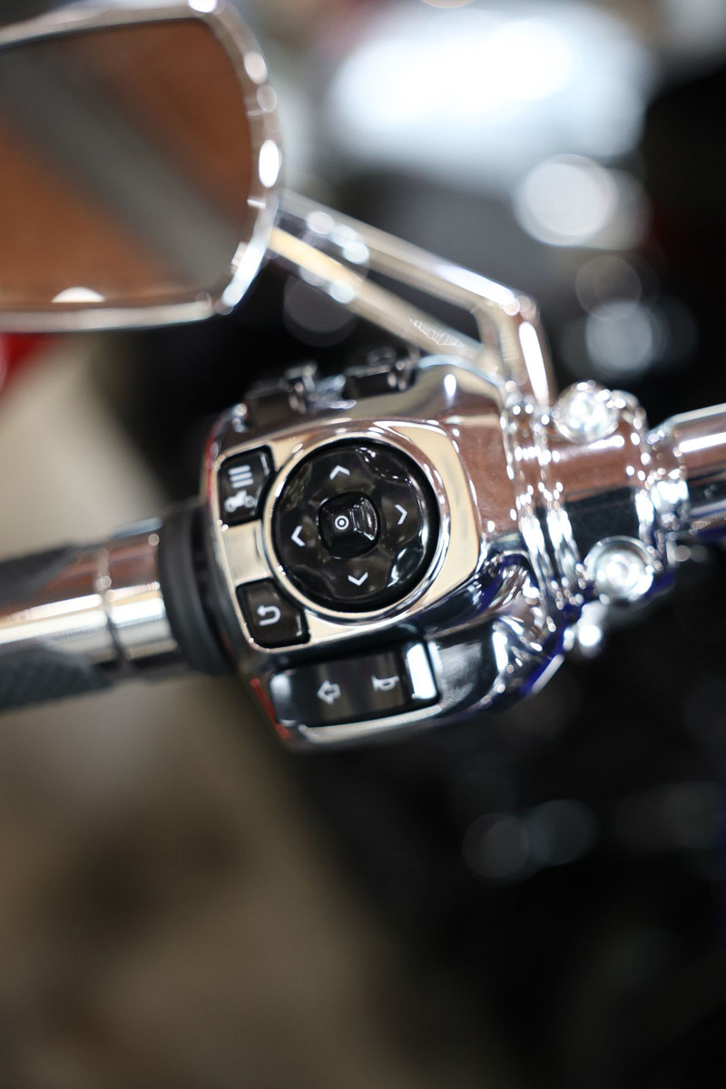 CVO® Road Glide®