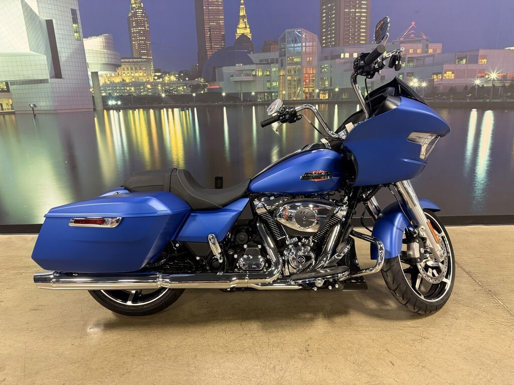 Road Glide®