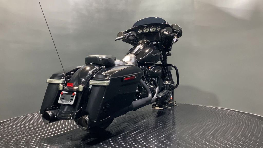 Street Glide® Special