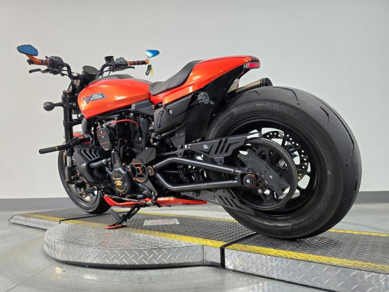 Sportster® S