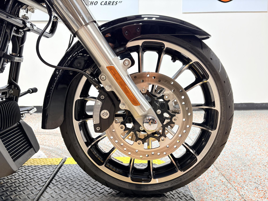 Road Glide® 3