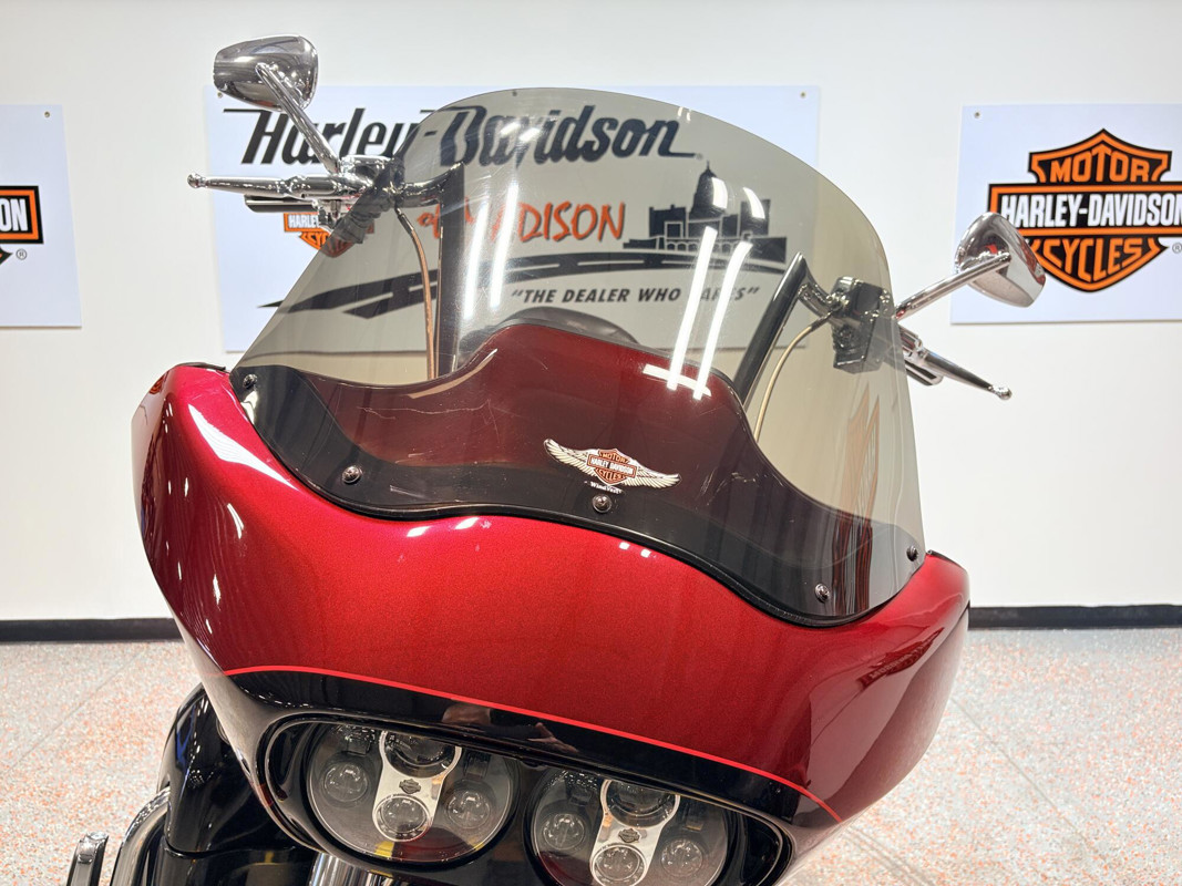 CVO™ Road Glide® Ultra