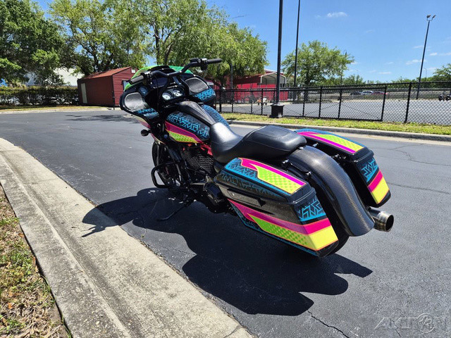 Road Glide® Special