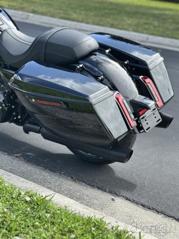 Street Glide®