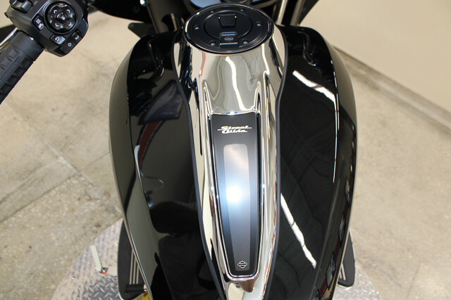 Street Glide®