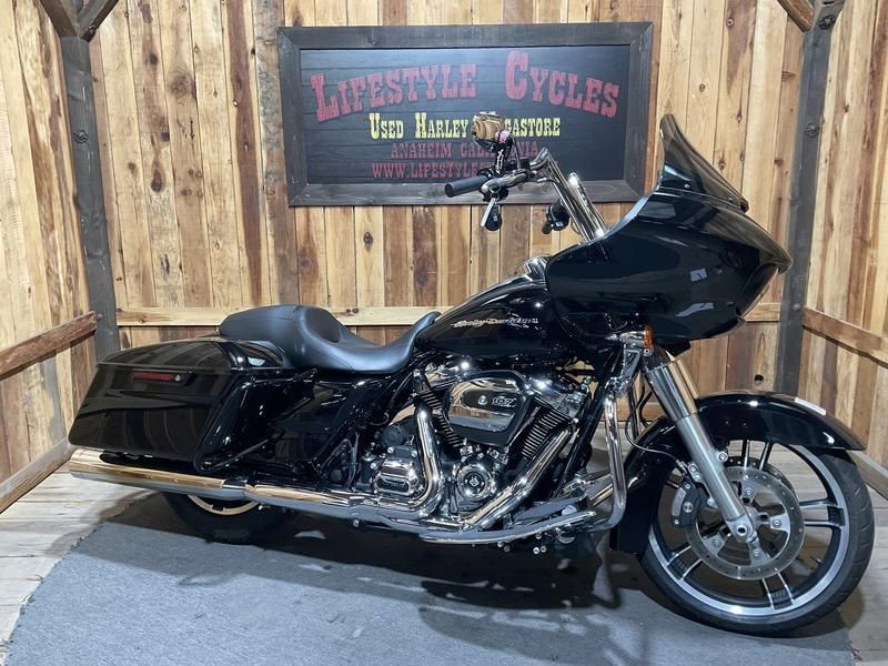 Road Glide®