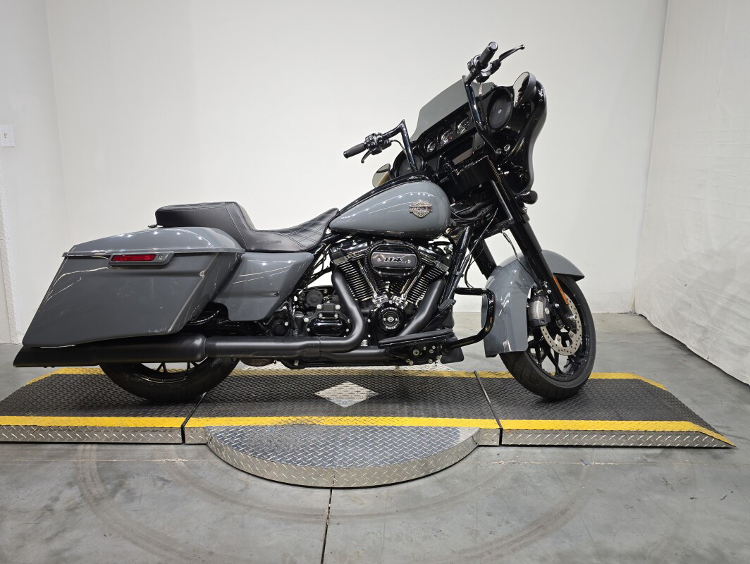 Street Glide® Special