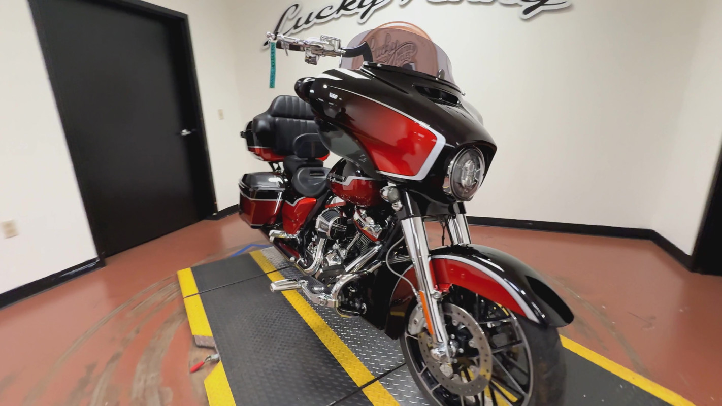 CVO® Street Glide®