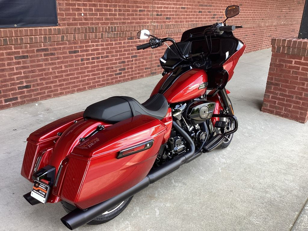 Road Glide®