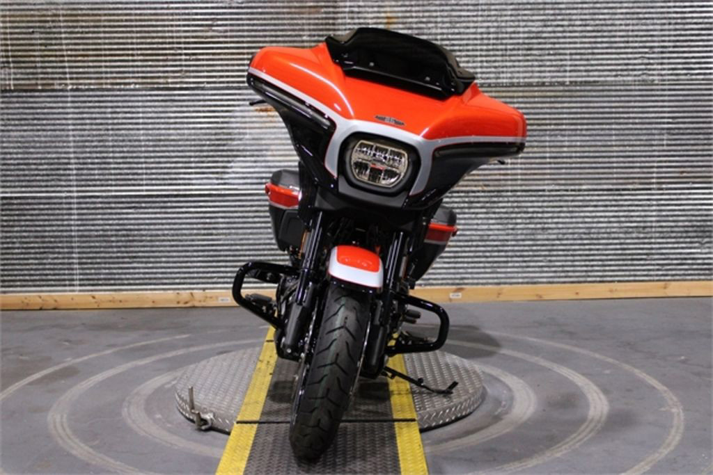 CVO® Street Glide®