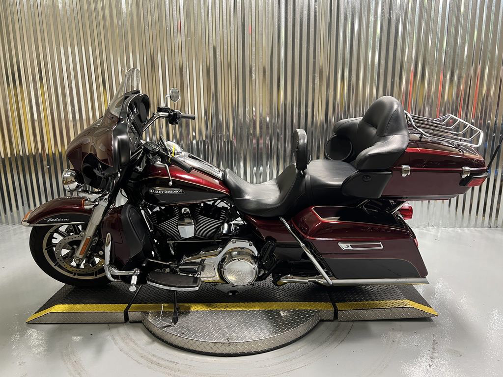 Electra Glide® Ultra Classic® Low