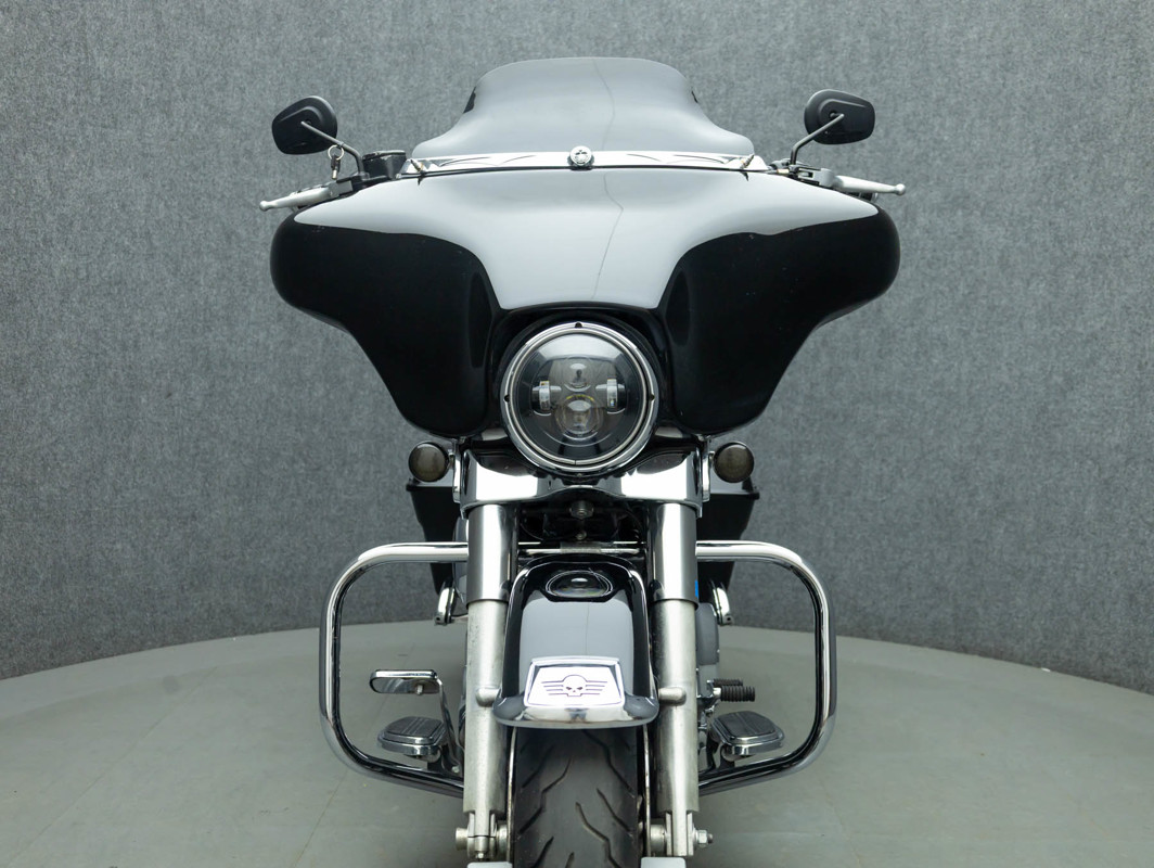 Street Glide®