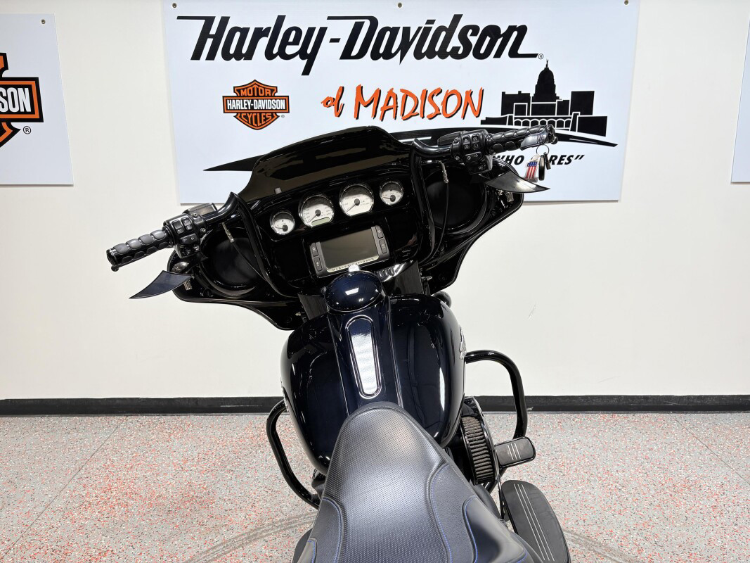 Street Glide® Special