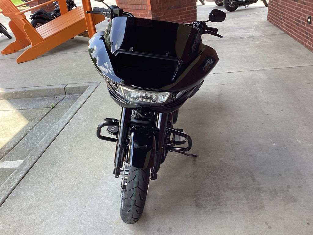 Road Glide®