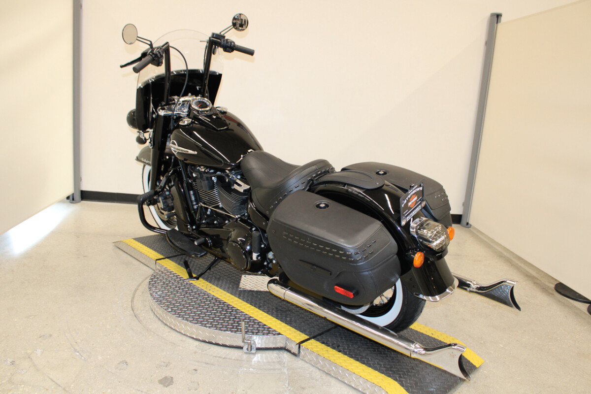 Softail® Heritage Classic 114
