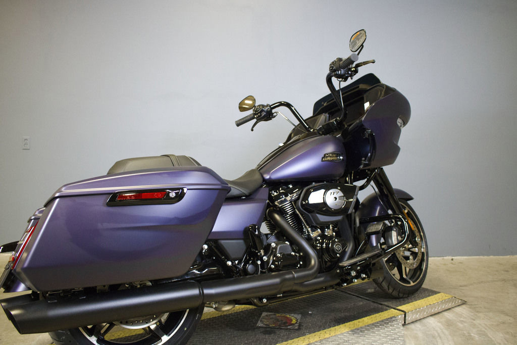Road Glide®