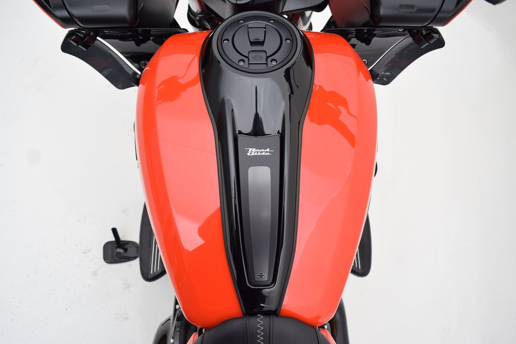 Road Glide®