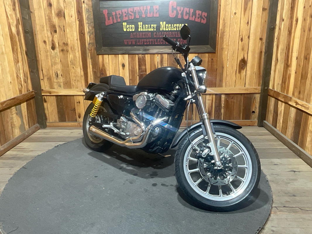 Sportster® 883