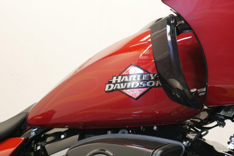Road Glide®