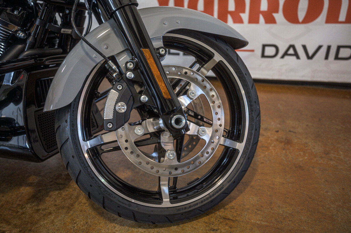 Road Glide®
